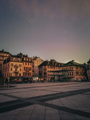 stationnement chambéry aout