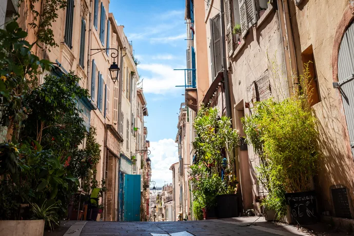 marseille noel parking gratuit